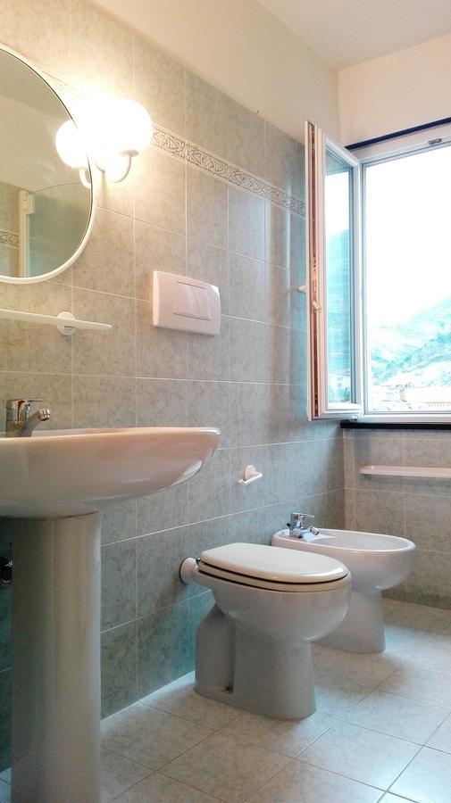 Monia House Sea View Appartement Levanto Buitenkant foto